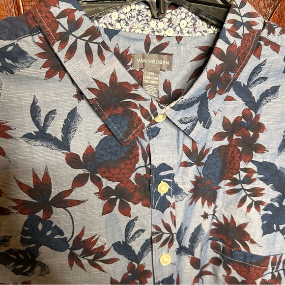 VAN HEUSEN Men’s Size 3XL Camp Shirt 
Pineapple & Floral Print Hawaiian Blue - Picture 4 of 12